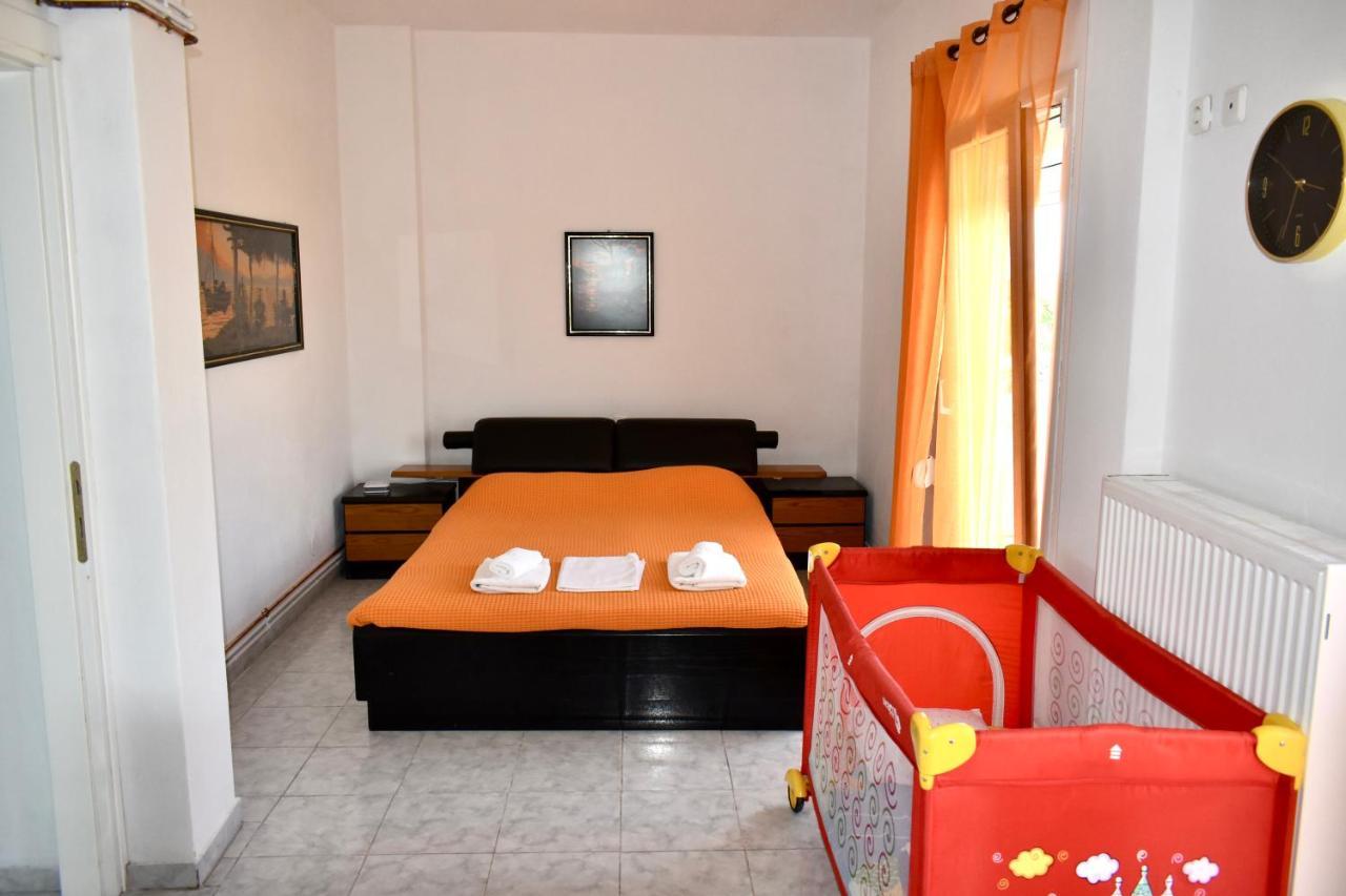 Villa Vave Nea Iraklia Buitenkant foto