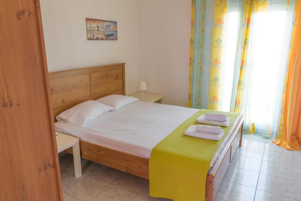Villa Vave Nea Iraklia Buitenkant foto